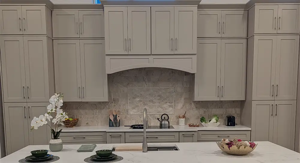 Sandy Mirage Shaker Example Kitchen